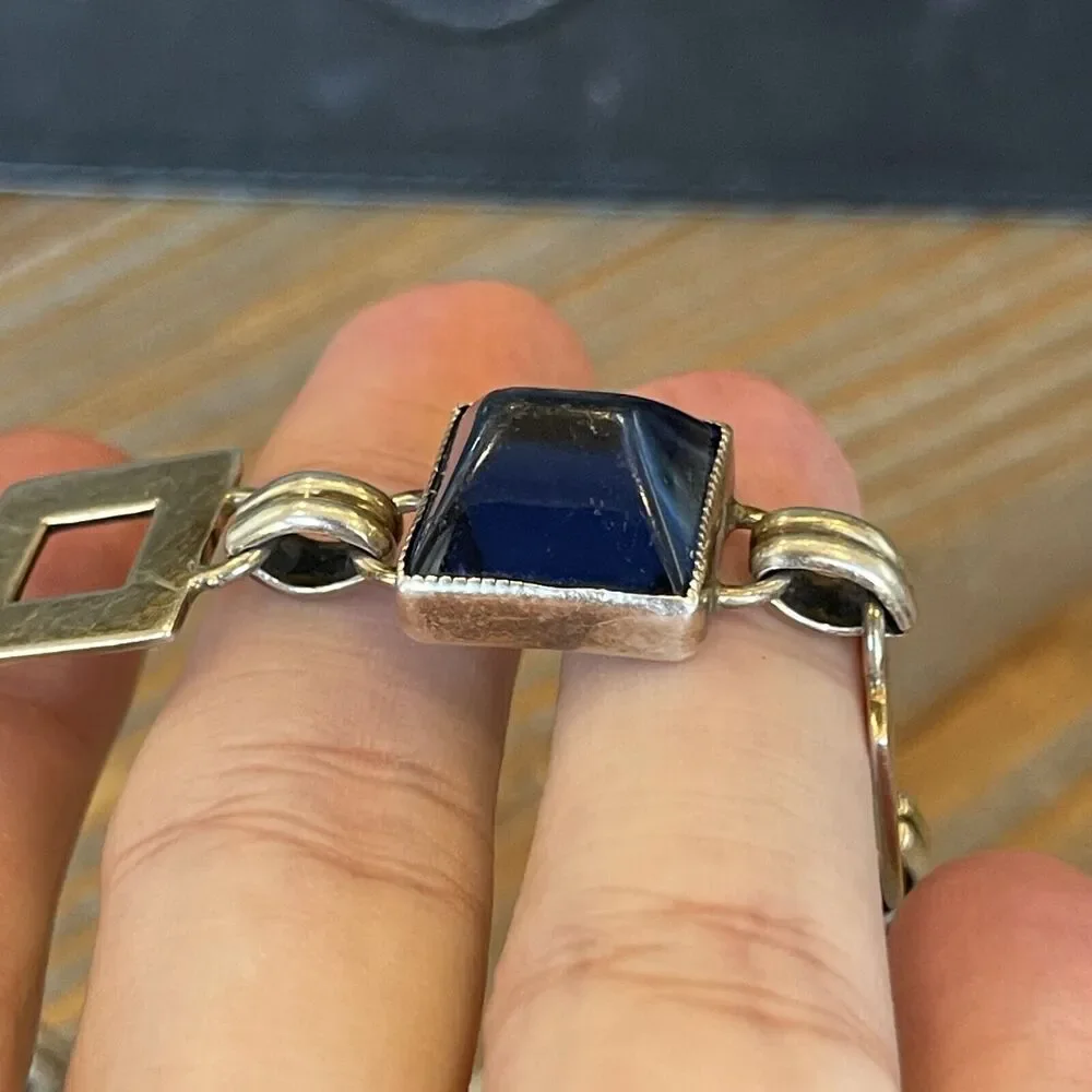 Vintage Art Deco Sterling Silver & Blue Glass Sugarloaf Cabochon Bracelet 8